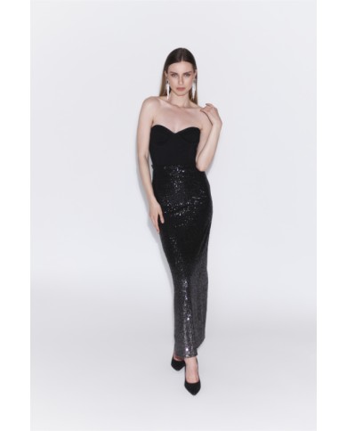 DLOUHÁ SUKNĚ S FLITRY